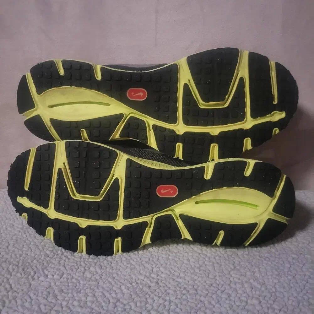 Nike lightweight daily